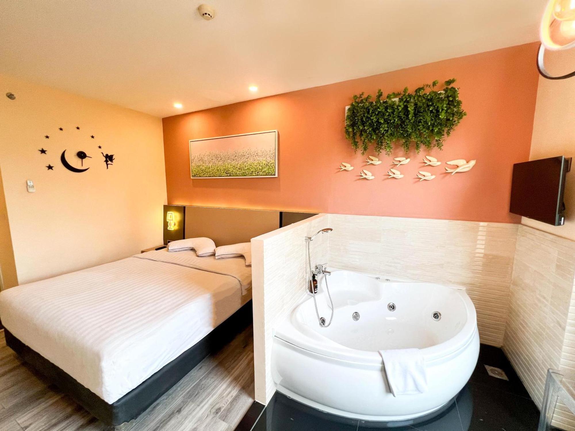 Verse Luxe Wahid Hasyim 3* Jakarta
